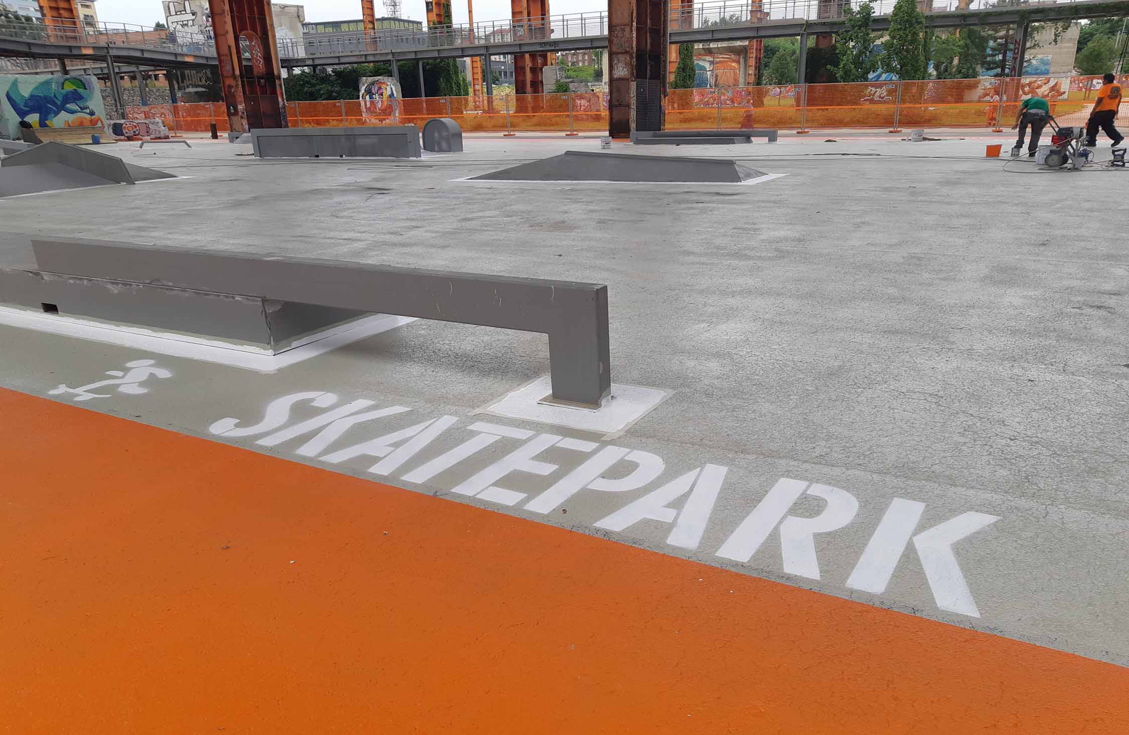 parco-dora-skatepark-1-scaled-desk